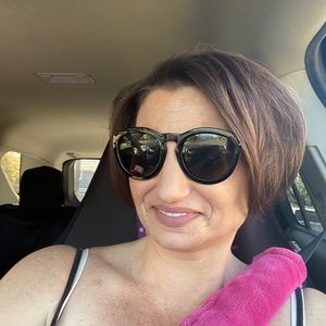 Meet your Posher, Mandy